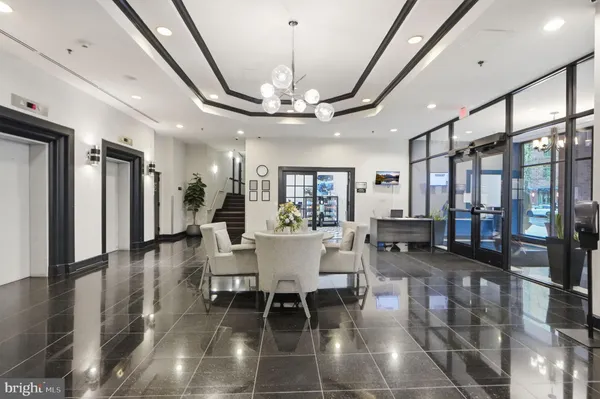 $2,275 | 1001 North Randolph Street, Unit 112, Arlington, VA 22201