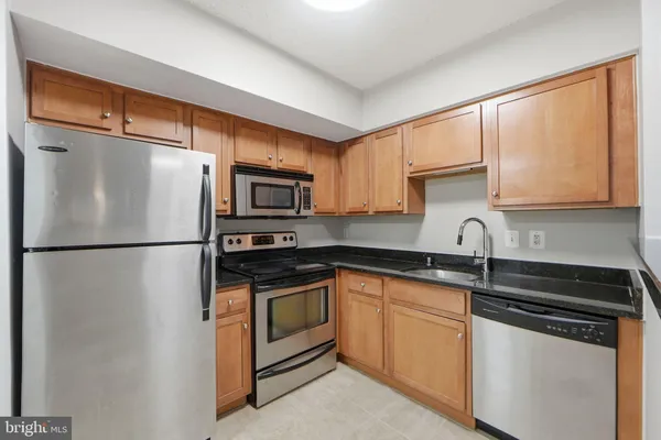 $2,275 | 1001 North Randolph Street, Unit 112, Arlington, VA 22201
