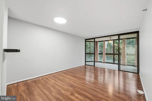 $2,275 | 1001 North Randolph Street, Unit 112, Arlington, VA 22201