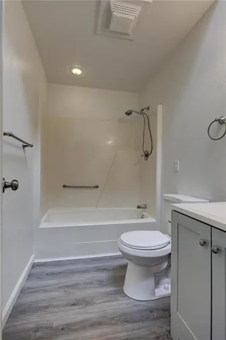 $185,000 | 208 East Park Street, Pittsburg, KS 66762