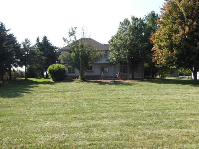 $725,000 | 19057 South Saddlebrook Drive, Shorewood, IL 60404