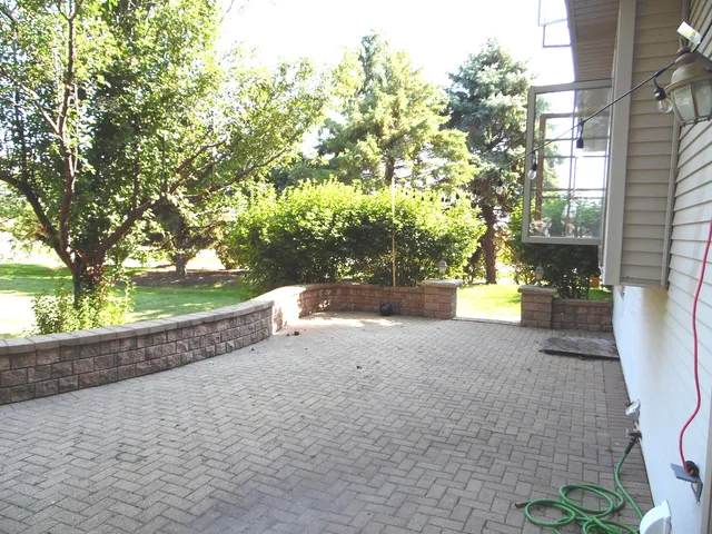 $725,000 | 19057 South Saddlebrook Drive, Shorewood, IL 60404