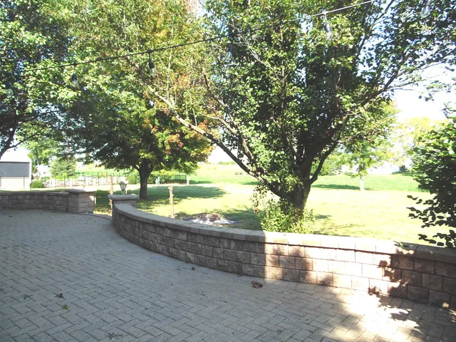 $725,000 | 19057 South Saddlebrook Drive, Shorewood, IL 60404