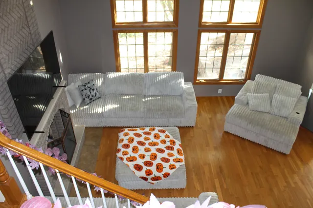 $724,000 | 19057 South Saddlebrook Drive, Shorewood, IL 60404