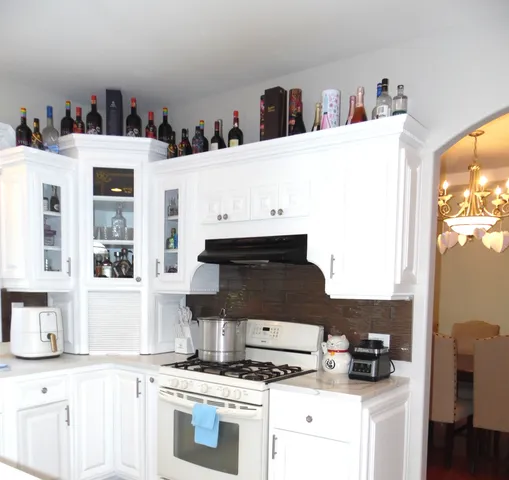 $725,000 | 19057 South Saddlebrook Drive, Shorewood, IL 60404