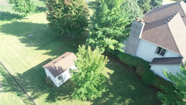 $725,000 | 19057 South Saddlebrook Drive, Shorewood, IL 60404