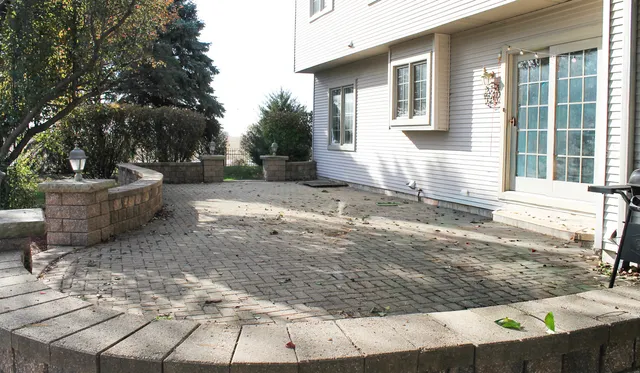 $724,000 | 19057 South Saddlebrook Drive, Shorewood, IL 60404