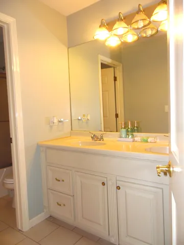 $725,000 | 19057 South Saddlebrook Drive, Shorewood, IL 60404