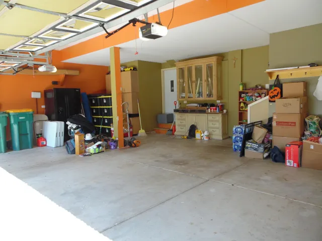 $725,000 | 19057 South Saddlebrook Drive, Shorewood, IL 60404