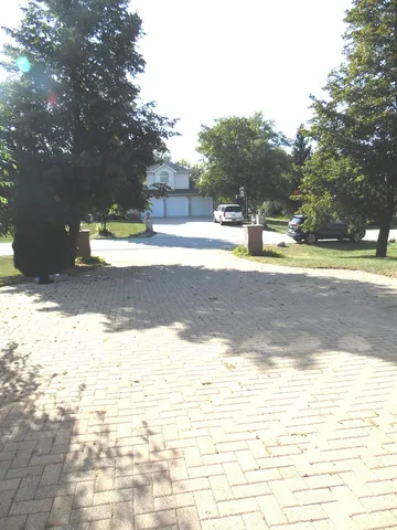 $725,000 | 19057 South Saddlebrook Drive, Shorewood, IL 60404