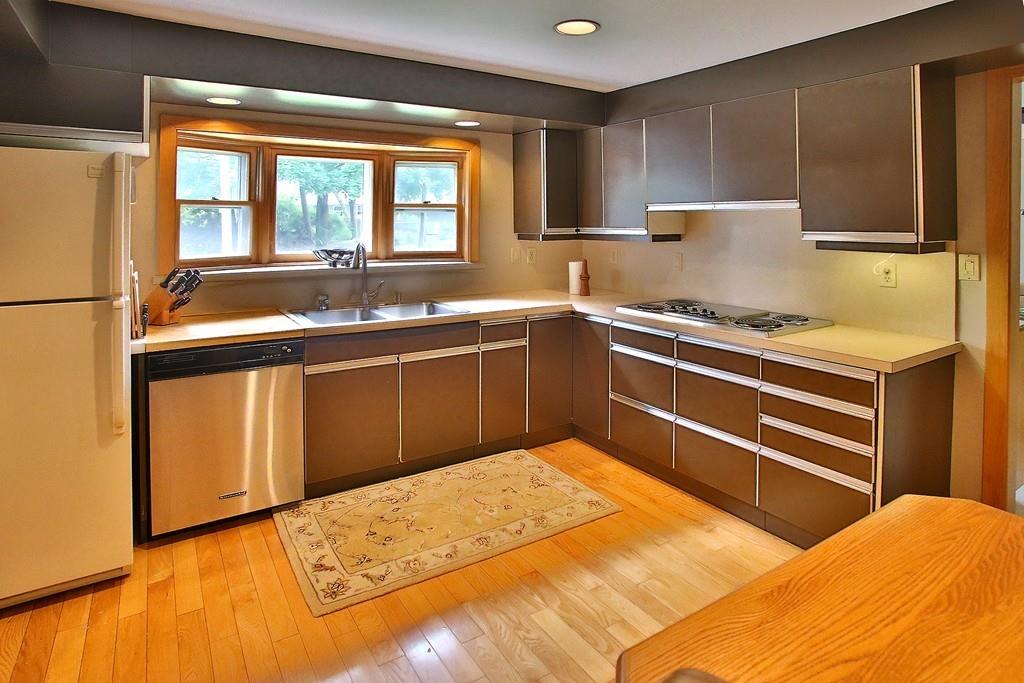 44 Oak Hill Road Worcester, MA 01609 - Photo 12 of 36 Gallery Image 12