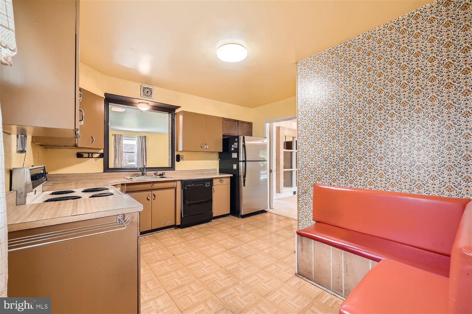 3401 Ripple Road Windsor Mill, MD 21244 - Photo 10 of 31 Kithchen