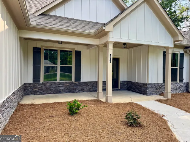 a view of entrance of house