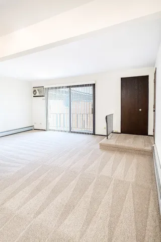 $1,550 | 15741 Thomas Lane, Unit 3BR, Oak Forest, IL 60452