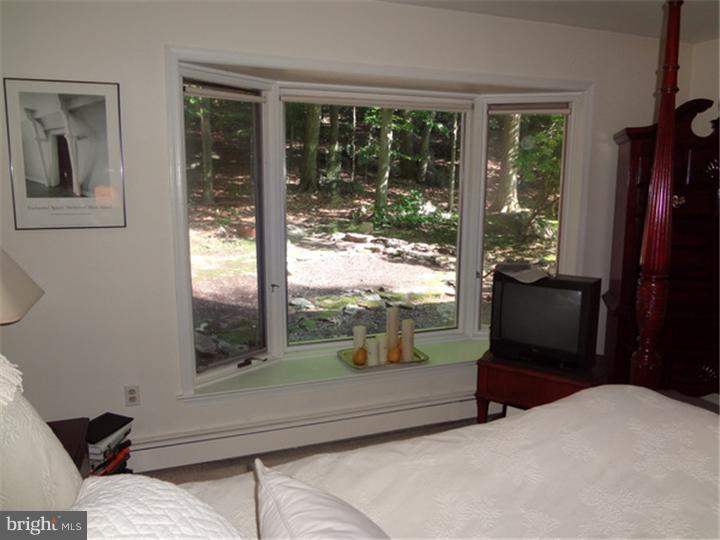 6930 Upper York Road New Hope, PA 18938 - Photo 16 of 22