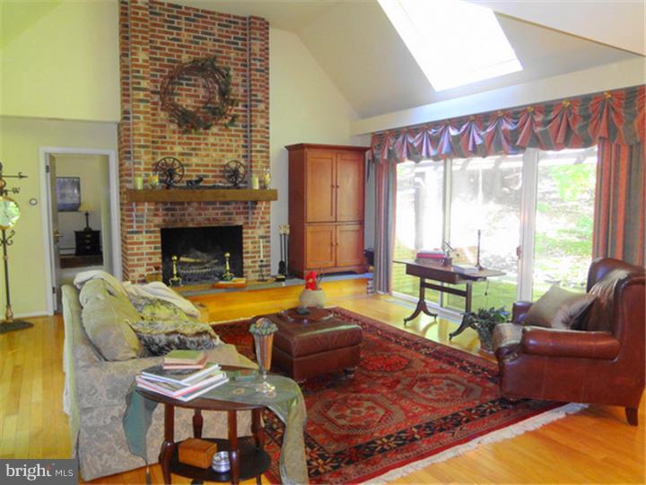 6930 Upper York Road New Hope, PA 18938 - Photo 5 of 22