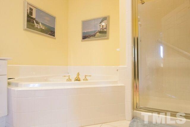 2901 Market Bridge Lane, Unit 302 Raleigh, NC 27608 - Photo 13 of 25 Gallery Image 13