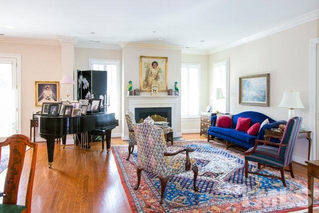 2901 Market Bridge Lane, Unit 302 Raleigh, NC 27608 - Photo 4 of 25 Gallery Image 4