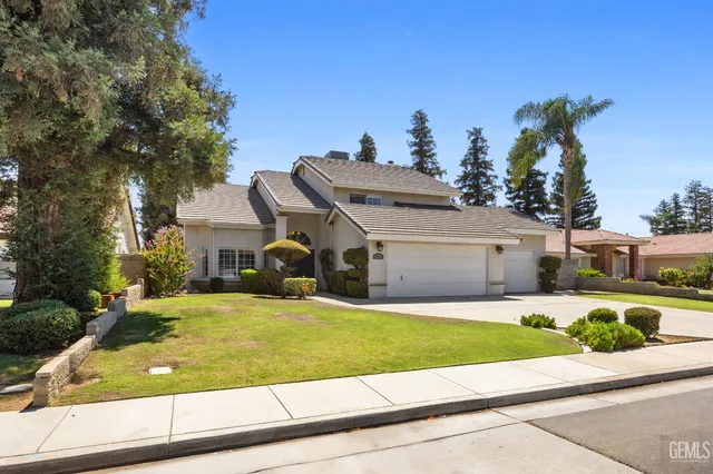 $500,000 | Undisclosed Address, Bakersfield, CA 93308