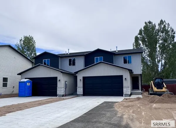 $399,900 | 685 West Main Street, Rexburg, ID 83440