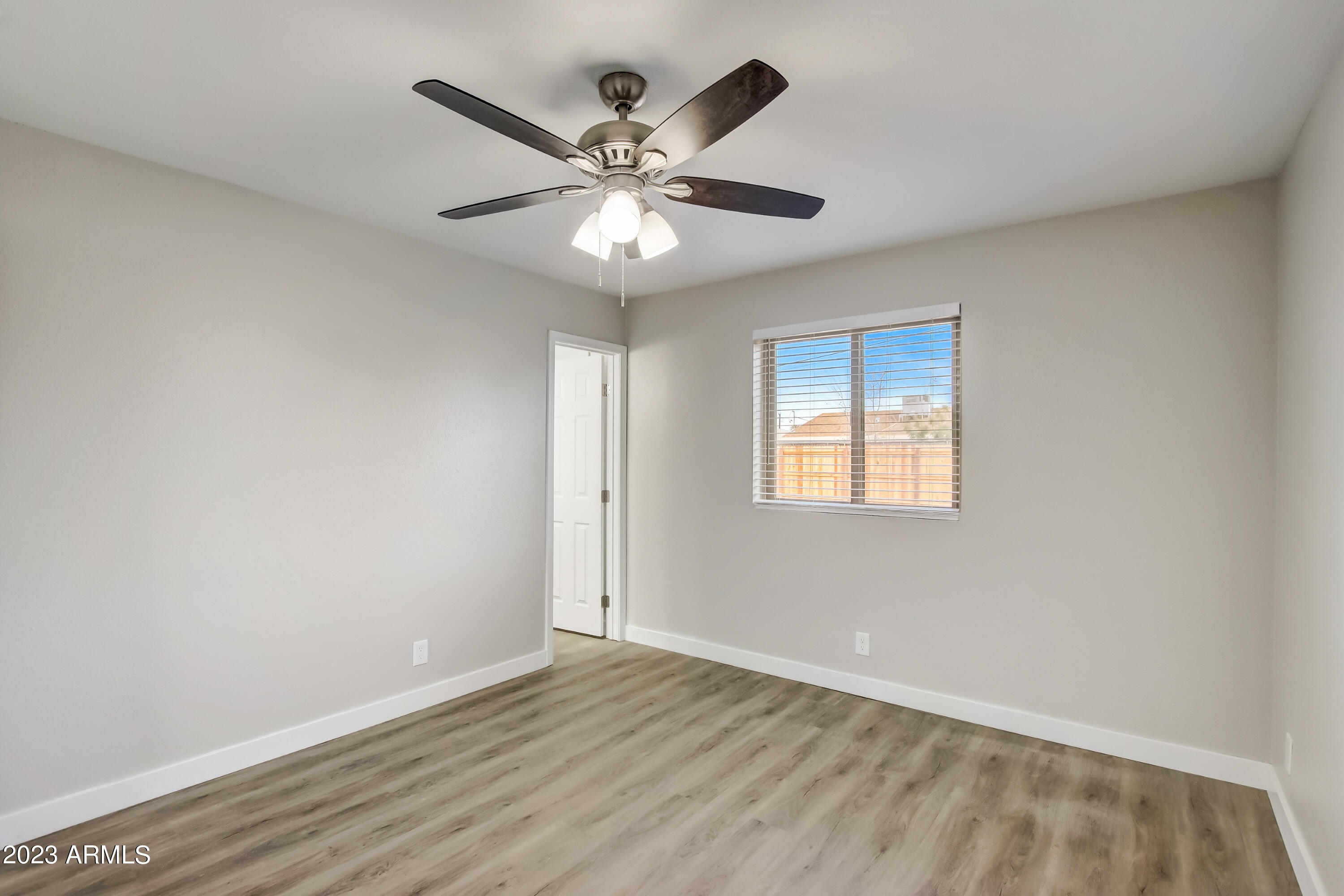 2538 West Bloomfield Road Phoenix, AZ 85029 - Photo 16 of 26 18