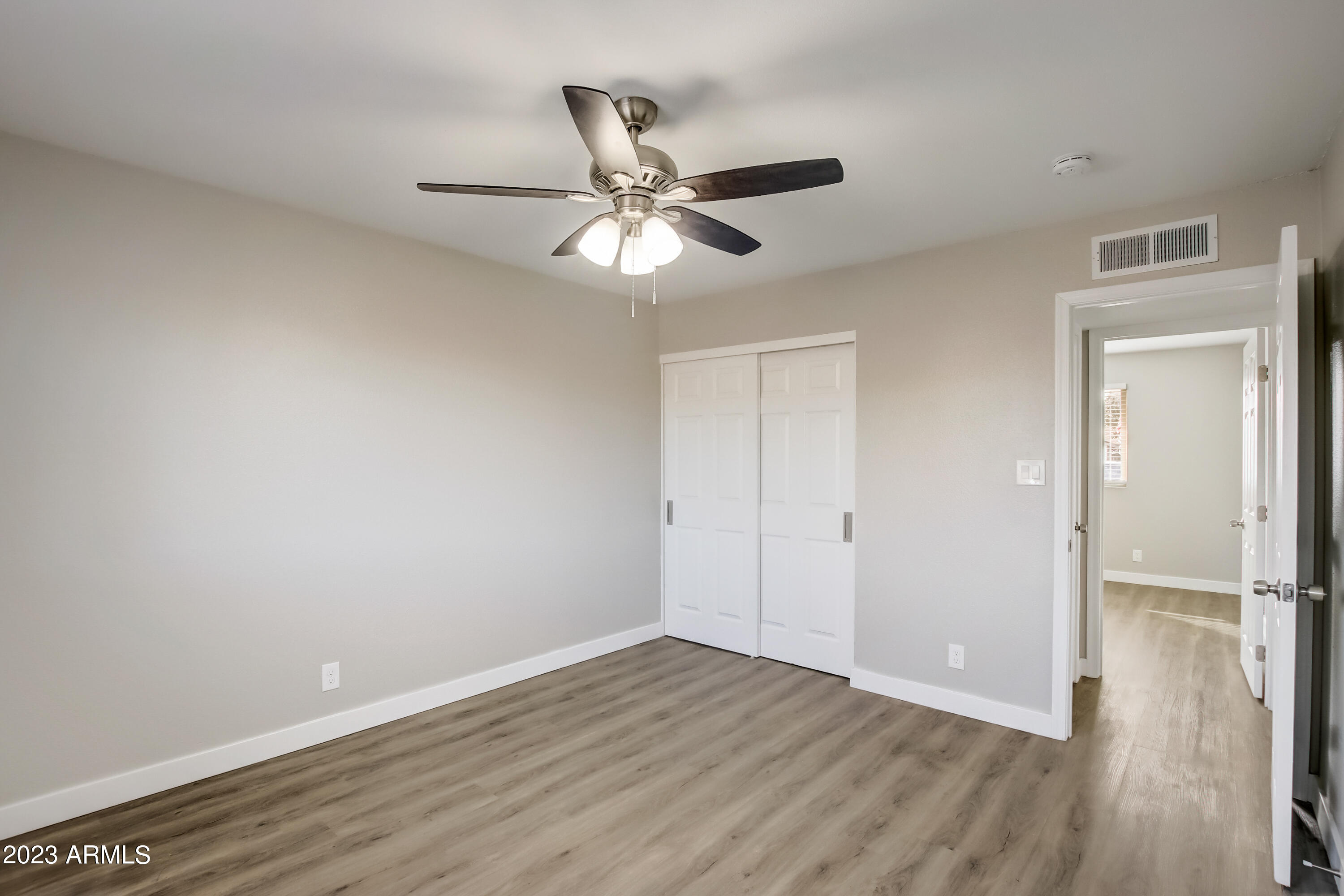 2538 West Bloomfield Road Phoenix, AZ 85029 - Photo 17 of 26 19