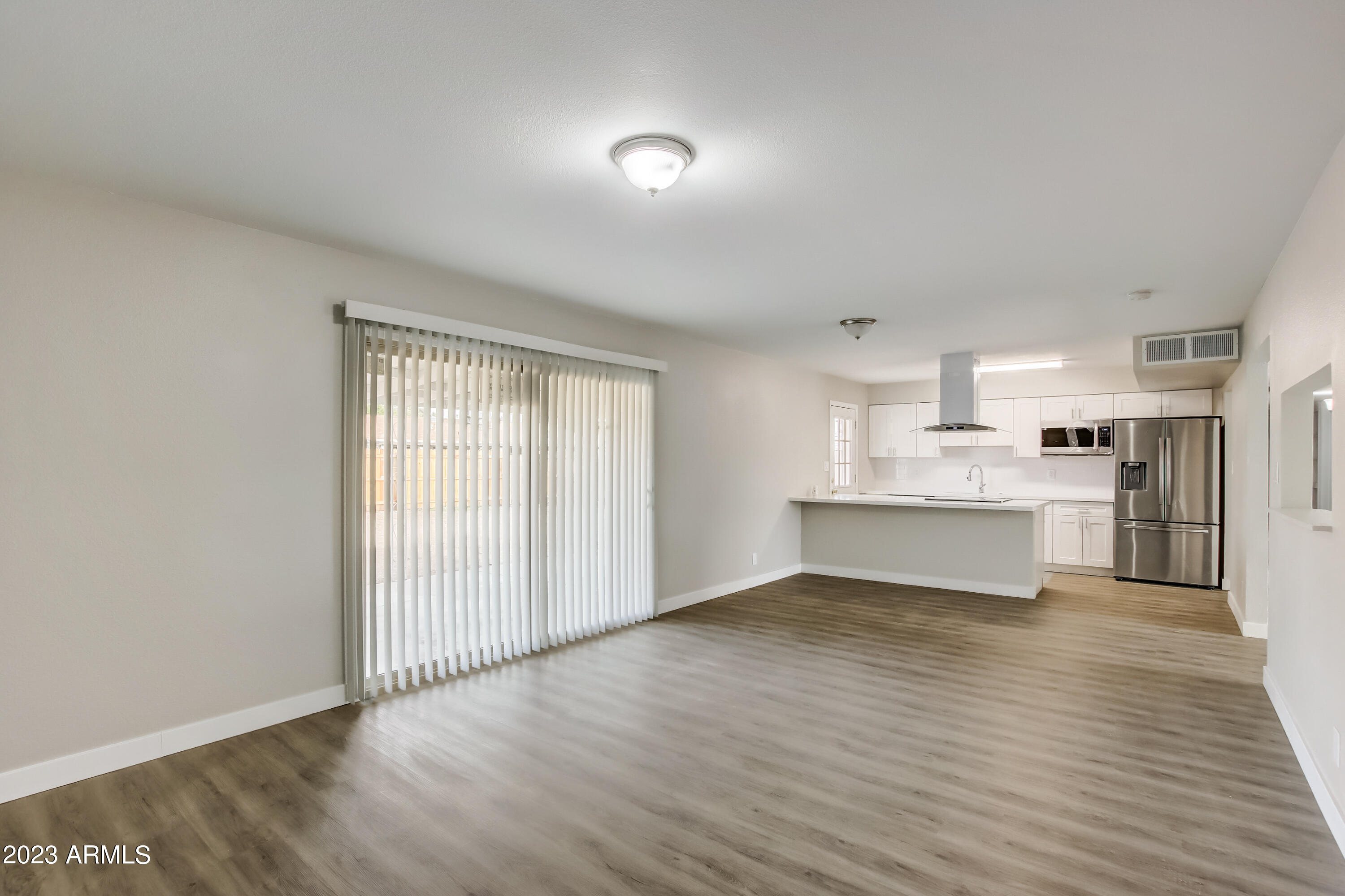 2538 West Bloomfield Road Phoenix, AZ 85029 - Photo 7 of 26 9
