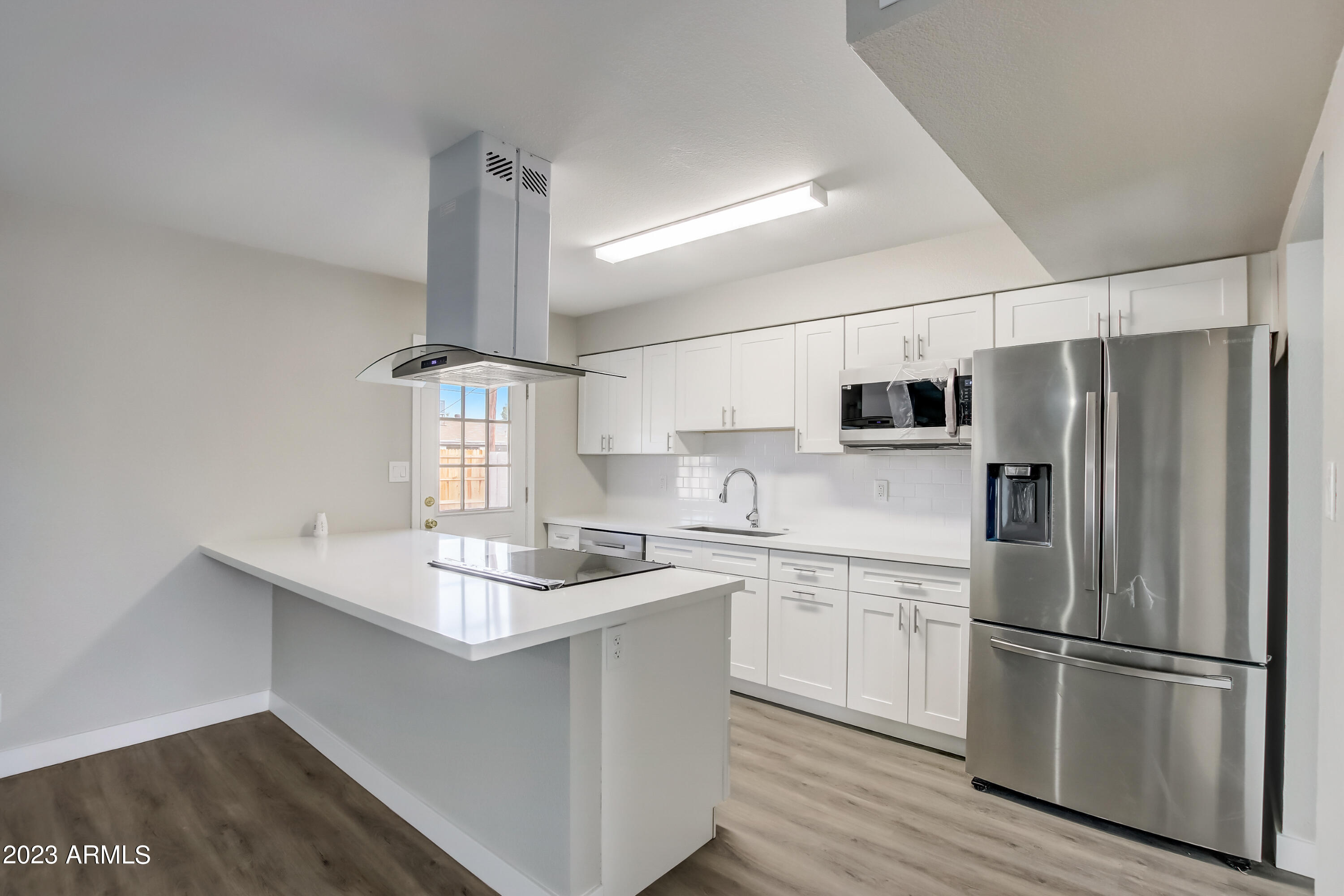 2538 West Bloomfield Road Phoenix, AZ 85029 - Photo 9 of 26 11