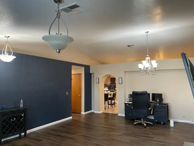 $379,000 | 1632 University Avenue, Madera, CA 93637