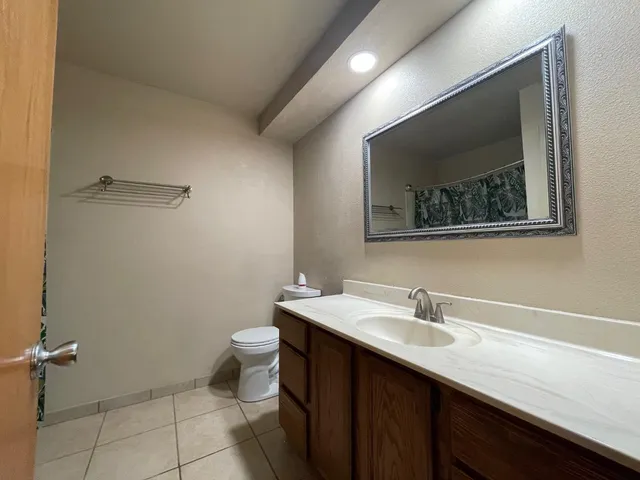 $379,000 | 1632 University Avenue, Madera, CA 93637