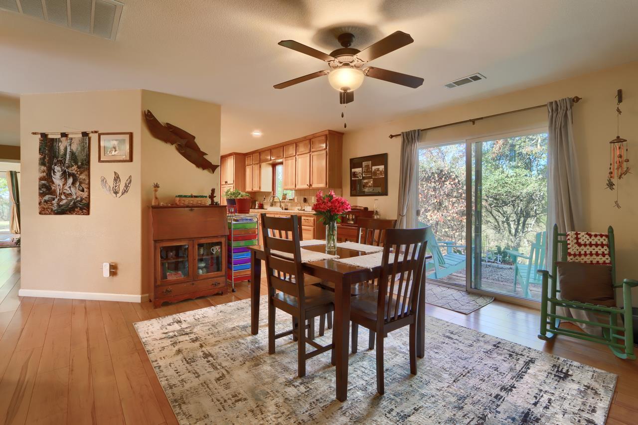 4733 Hirsch Road Mariposa, CA 95338 - Photo 13 of 51