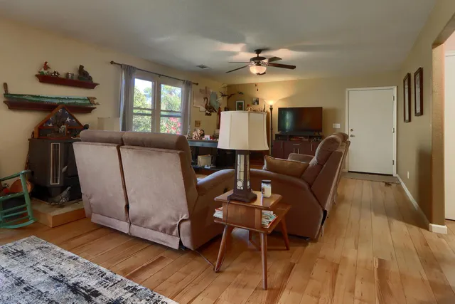 $565,000 | 4733 Hirsch Road, Mariposa, CA 95338