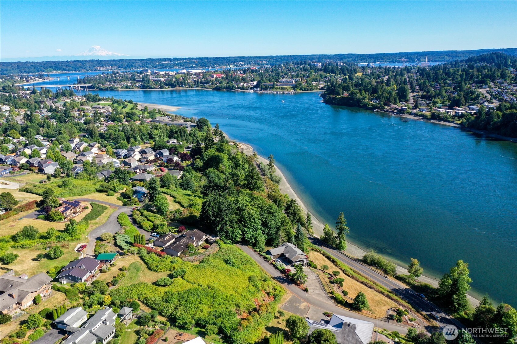 -xxx Tracyton Beach Road Northwest Bremerton, WA 98310 - Photo 11 of 26 a view of a city