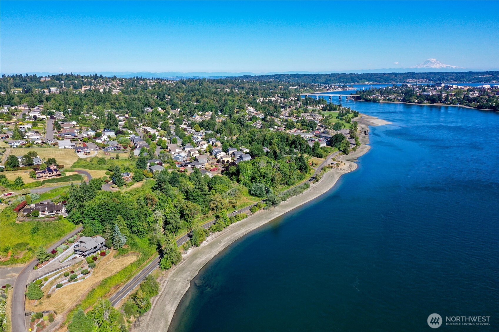 -xxx Tracyton Beach Road Northwest Bremerton, WA 98310 - Photo 9 of 26 a view of a city