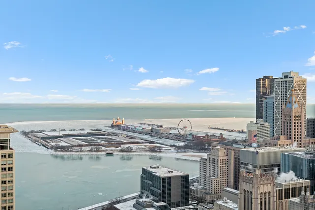 $2,500,000 | 180 East Pearson Street, Unit 3304, Chicago, IL 60611