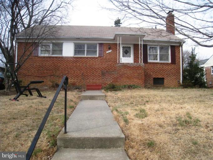 5910 Craig Street Springfield, VA 22150 - Photo 2 of 14 Exterior #2