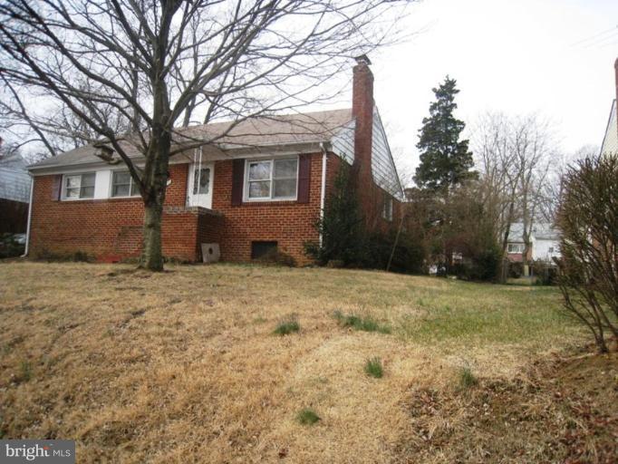 5910 Craig Street Springfield, VA 22150 - Photo 3 of 14 Exterior #3
