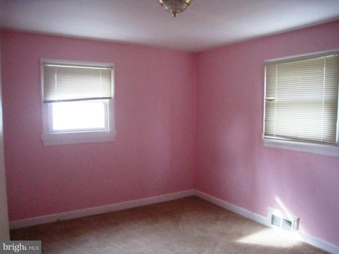 5910 Craig Street Springfield, VA 22150 - Photo 4 of 14 Bedroom #1