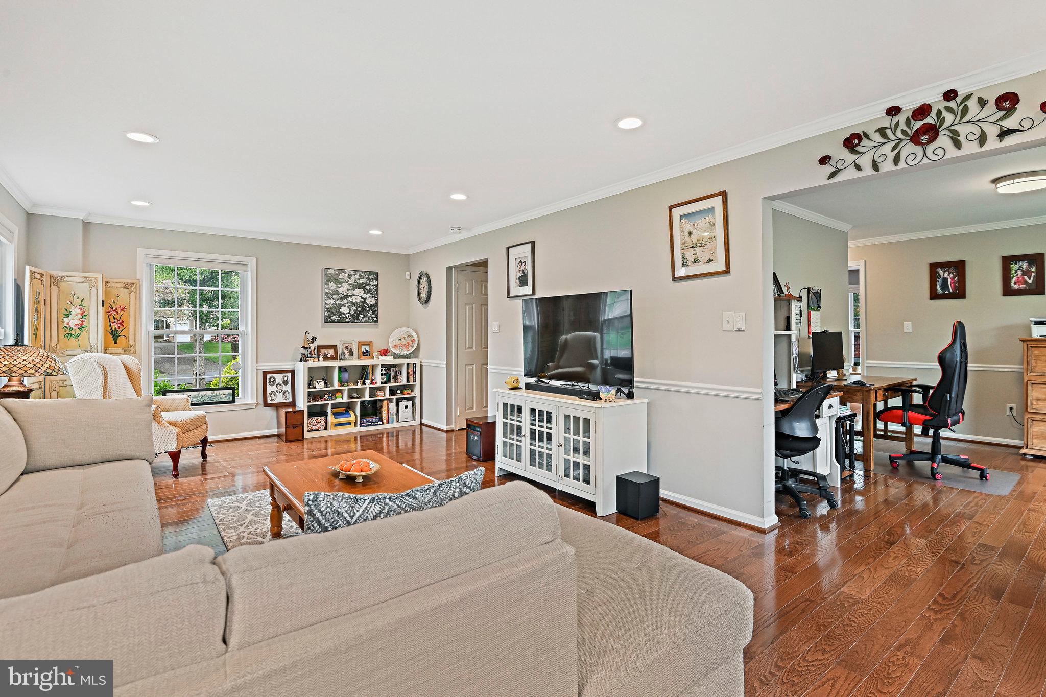 1140 Bandy Run Road Herndon, VA 20170 - Photo 9 of 47 Gallery Image 9