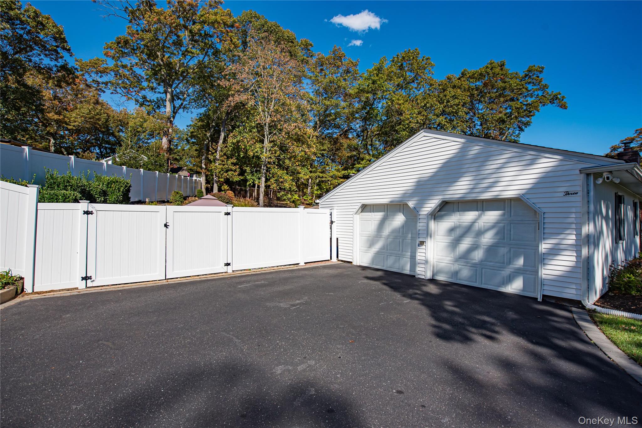 3 Walnut Road Rocky Point, NY 11778 - Photo 41 of 46 a view of a yard