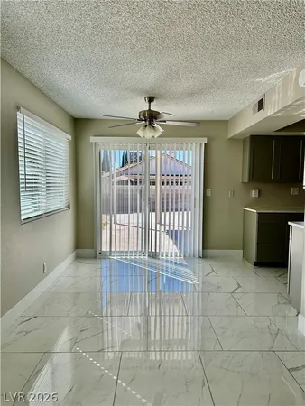 $1,950 | 7037 Brown Derby Circle, Las Vegas, NV 89128