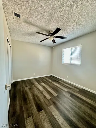 $1,950 | 7037 Brown Derby Circle, Las Vegas, NV 89128