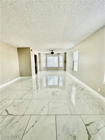 $1,950 | 7037 Brown Derby Circle, Las Vegas, NV 89128