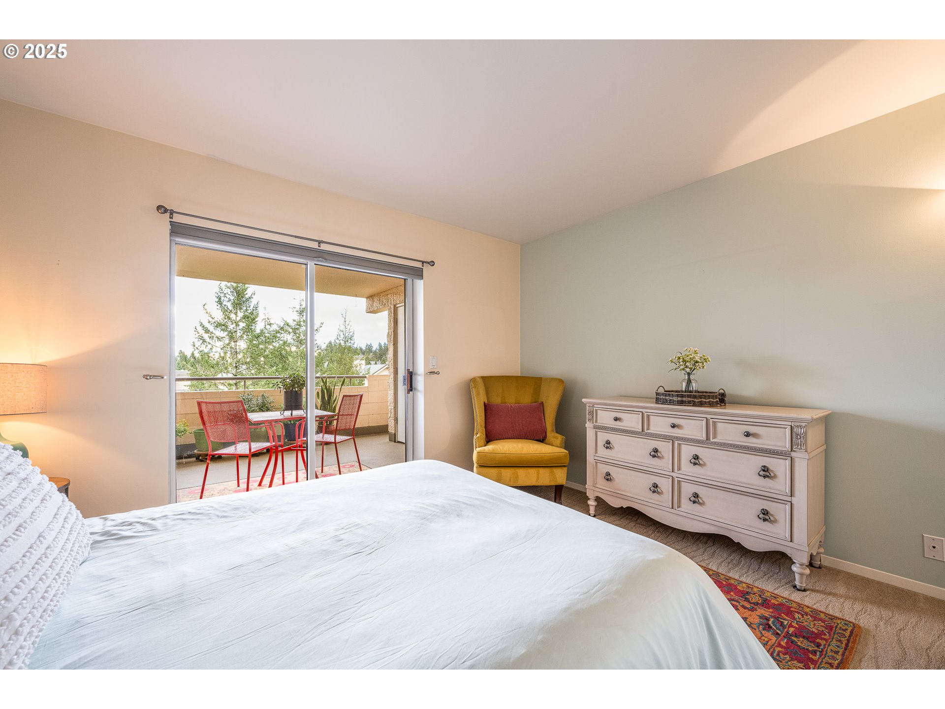 6665 West Burnside Road, Unit 434 Portland, OR 97225 - Photo 15 of 33 Bedroom