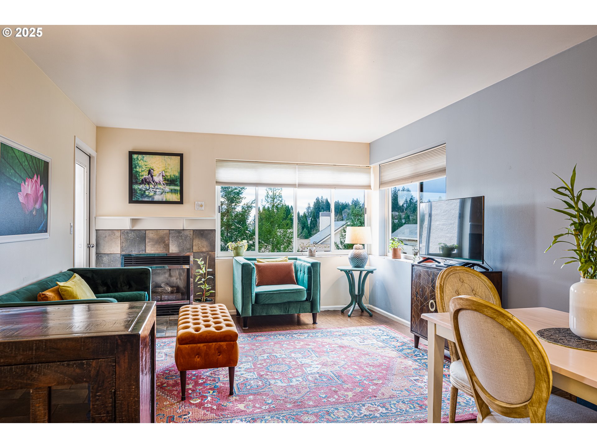 6665 West Burnside Road, Unit 434 Portland, OR 97225 - Photo 2 of 33 Living Room