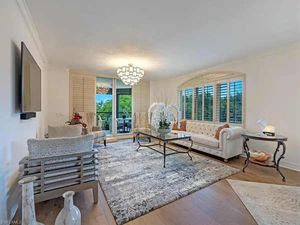 $2,995,000 | 7425 Pelican Bay Boulevard, Unit 206, Naples, FL 34108