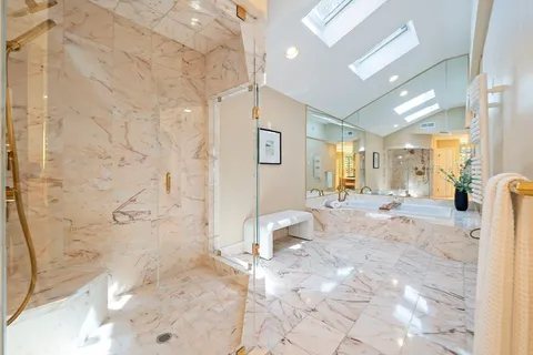 $4,290,000 | 20 Montrose Street, Newton, MA 02458