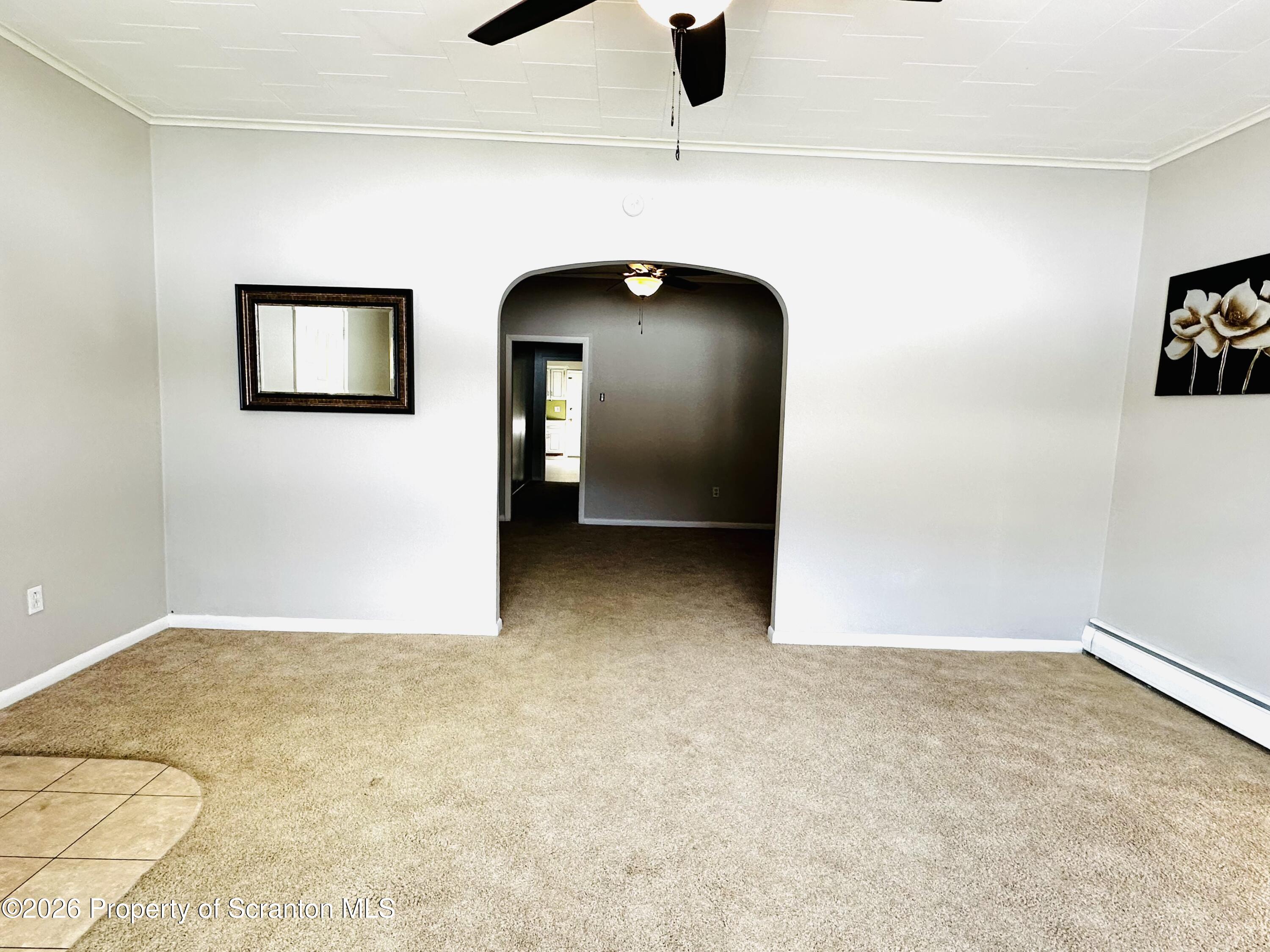 615 Delaware Street Mayfield, PA 18433 - Photo 6 of 29 Living Room