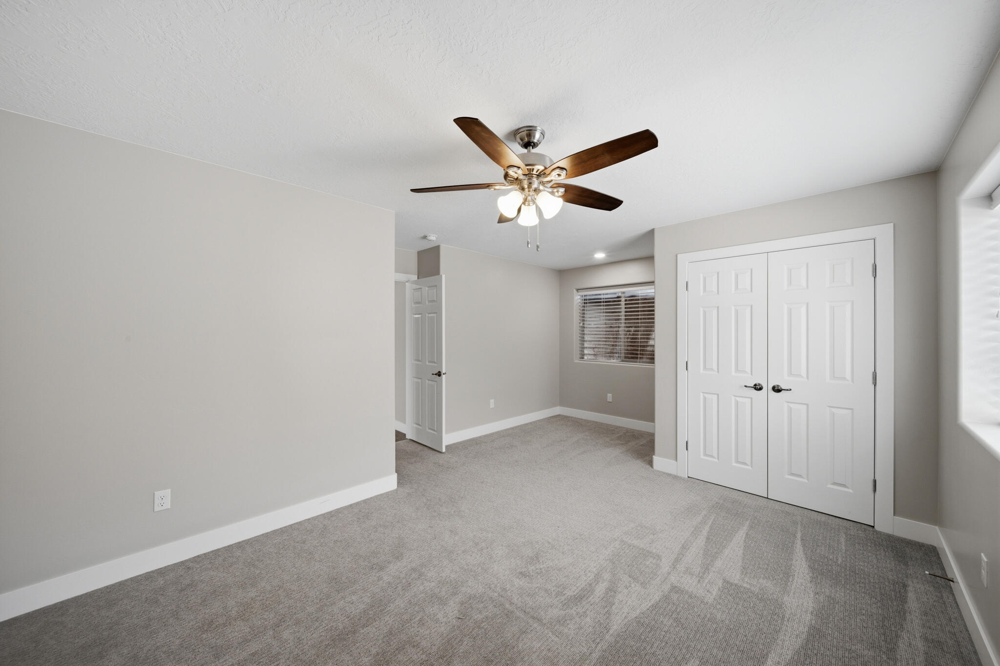 1727 Flagstone Road St. George, UT 84790 - Photo 34 of 46 DSC_2748