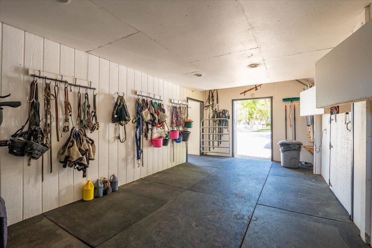 5521 Churn Crk Road Redding, CA 96002 - Photo 111 of 154 20b1